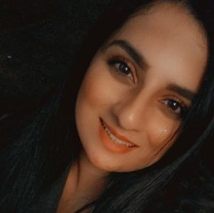 Meet your Posher, Atekah